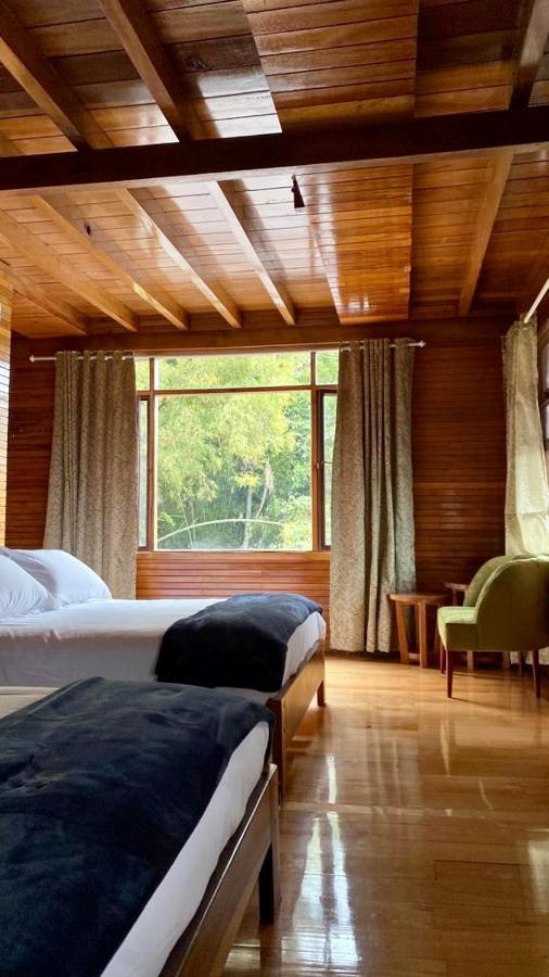 Hostal Zafiro Mindo Zewnętrze zdjęcie